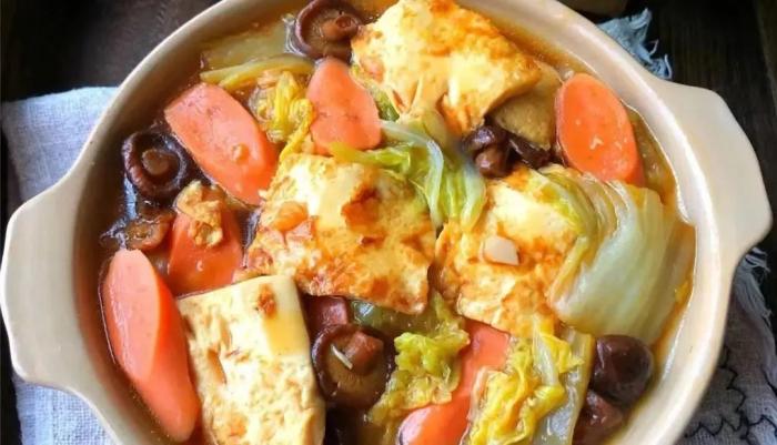 白菜豆腐煲成品